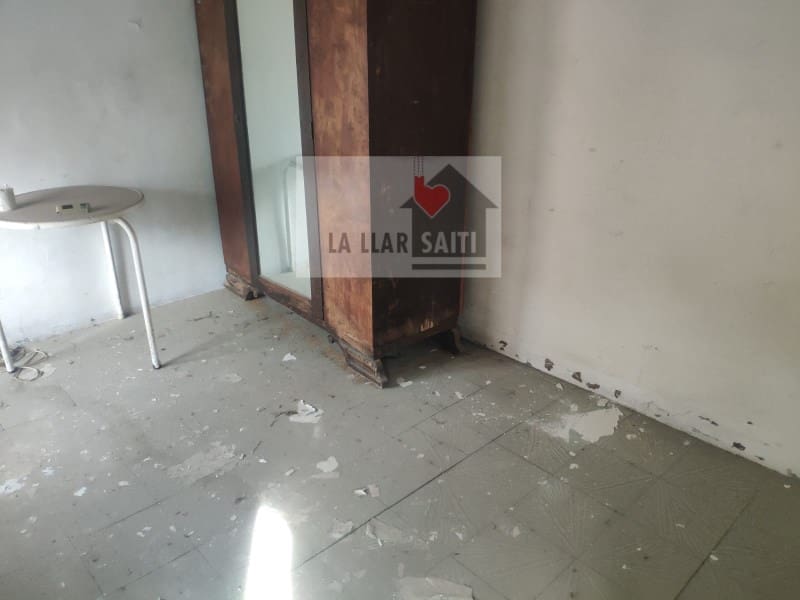 6 bedroom Townhouse for sale in Xativa - € 150,000 (Ref: 9613957)