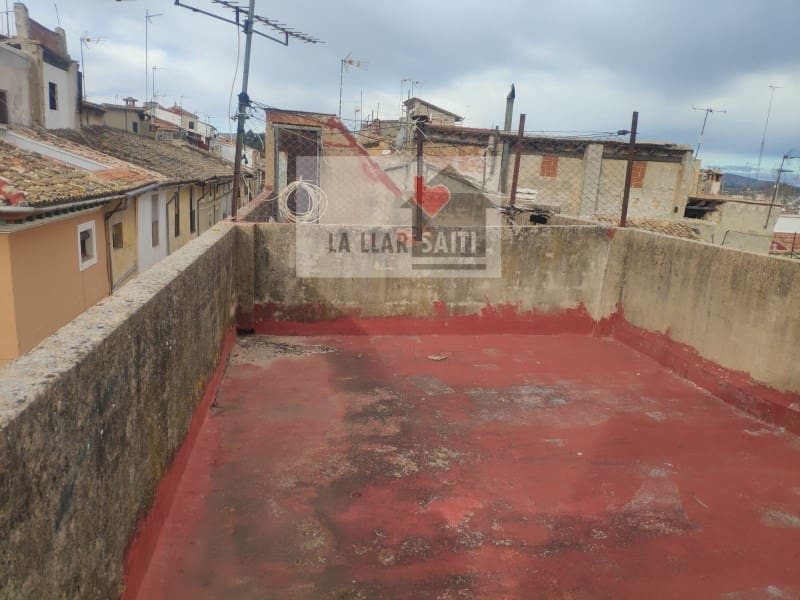 6 bedroom Townhouse for sale in Xativa - € 150,000 (Ref: 9613957)