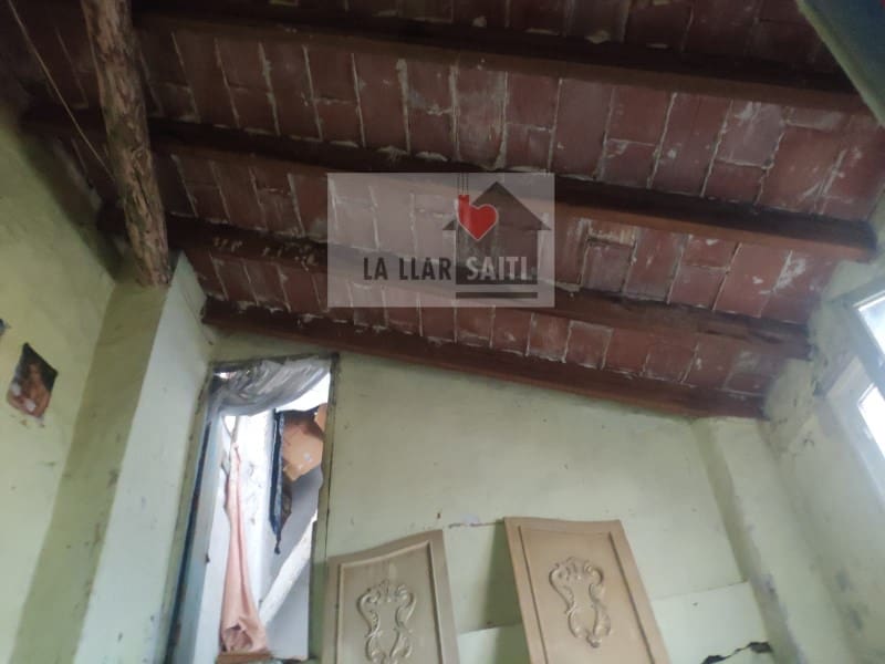 6 bedroom Townhouse for sale in Xativa - € 150,000 (Ref: 9613957)