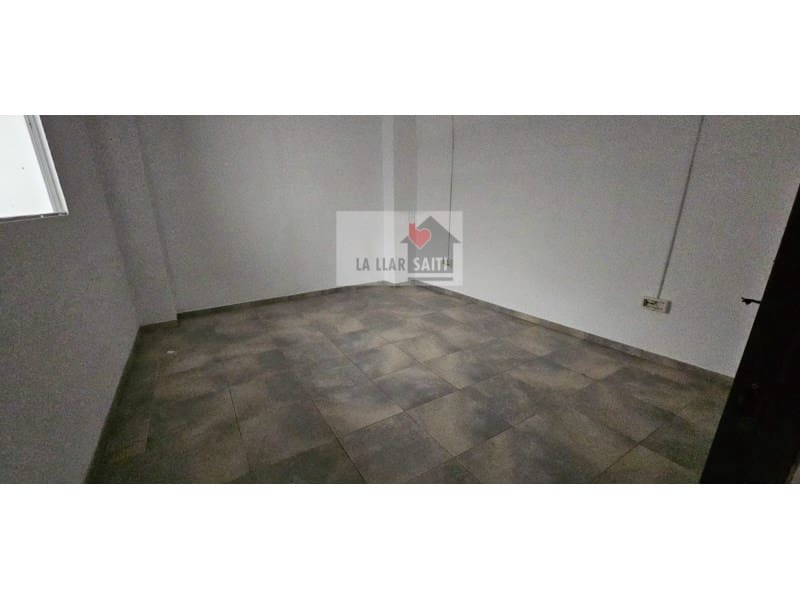 Erhverv til salg i Xativa - € 400.000 (Ref: 9613961)