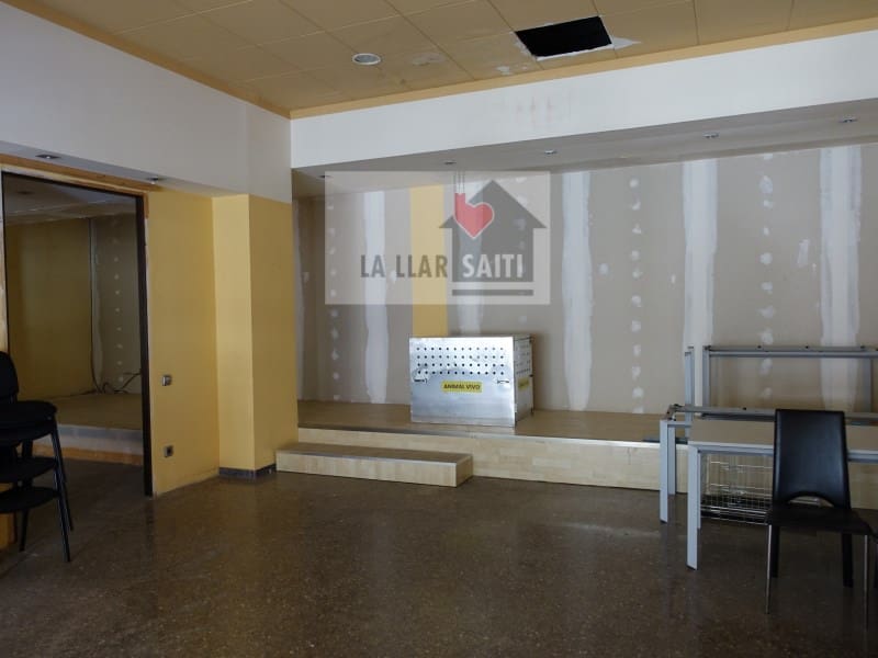 Commerciale da affittare in Xativa - 450 € (Rif: 9613965)