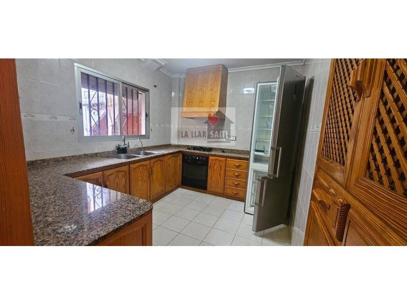 Casa de 2 habitaciones en Novelé / Novetlè en venta - 93.000 € (Ref: 9677405)