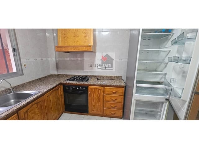 Casa de 2 habitaciones en Novelé / Novetlè en venta - 93.000 € (Ref: 9677405)