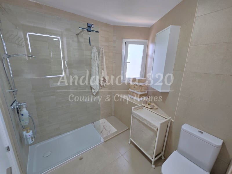 2 bedroom Apartment for rent in Rincon de la Victoria with pool garage - € 1,400 (Ref: 10061711)