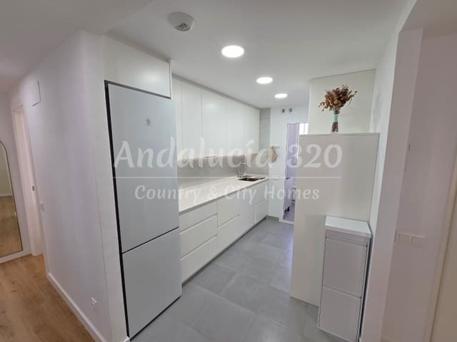 2 bedroom Apartment for rent in Rincón de la Victoria with pool garage - € 1,400 (Ref: 10061711)