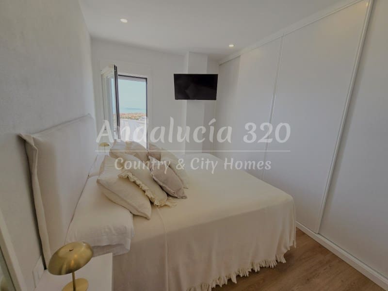 2 bedroom Apartment for rent in Rincon de la Victoria with pool garage - € 1,400 (Ref: 10061711)