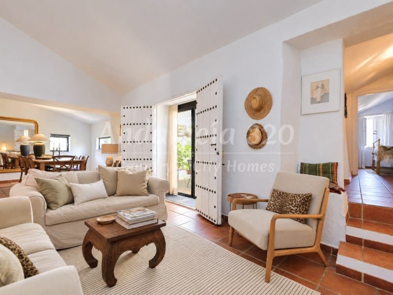 5 camera da letto Finca/Casa di Campagna in vendita in Arenas con piscina - 695.000 € (Rif: 10132698)