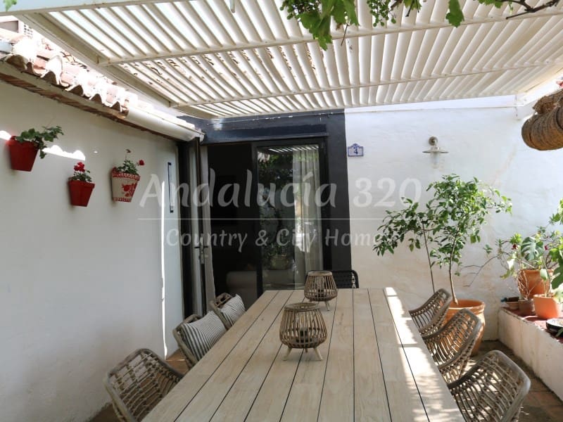 5 camera da letto Finca/Casa di Campagna in vendita in Arenas con piscina - 695.000 € (Rif: 10132698)