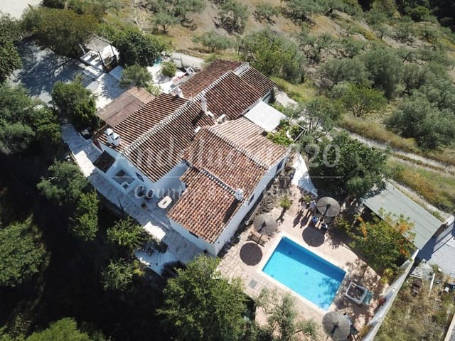 5 camera da letto Finca/Casa di Campagna in vendita in Arenas con piscina - 695.000 € (Rif: 10132698)