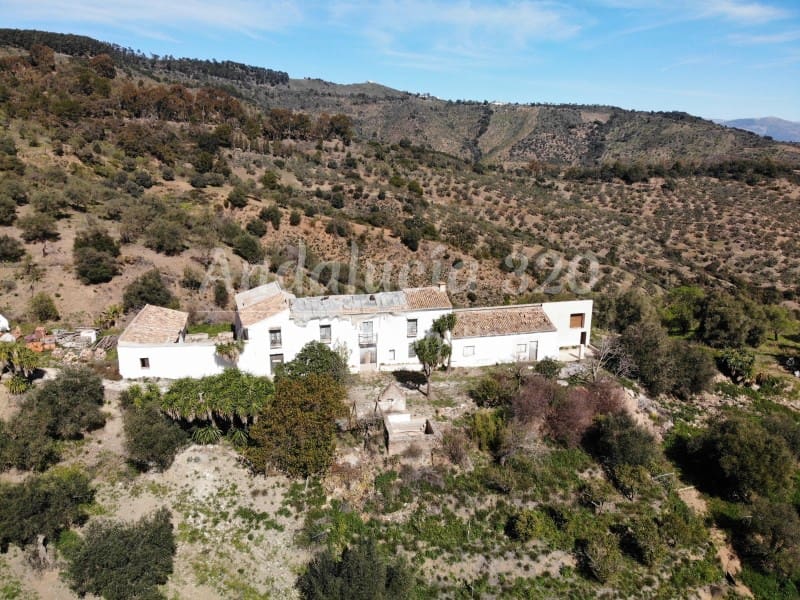 8 makuuhuone Maalaistalo myytävänä paikassa Malaga kaupunki - 575 000 € (Ref: 10148489)