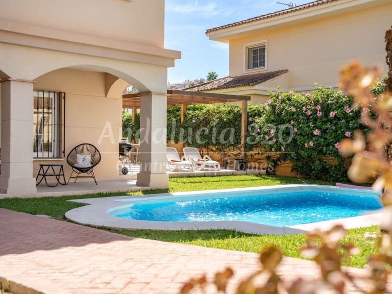 4 soverom Villa til salgs i Mijas Golf med svømmebasseng - € 848 000 (Ref: 10173825)
