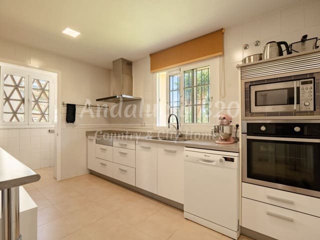 4 soverom Villa til salgs i Mijas Golf, Mijas med svømmebasseng - € 848 000 (Ref: 10173825)
