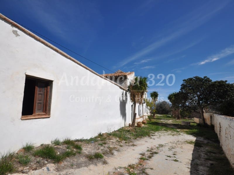 8 soverom Finca/Herregård til salgs i Malaga by - € 900 000 (Ref: 8619314)
