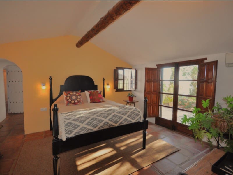 4 slaapkamer Finca/Landhuis te koop in Alcaucin - € 1.295.000 (Ref: 8619328)