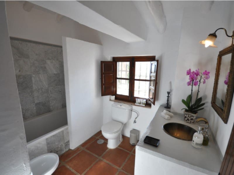 4 slaapkamer Finca/Landhuis te koop in Alcaucin - € 1.295.000 (Ref: 8619328)