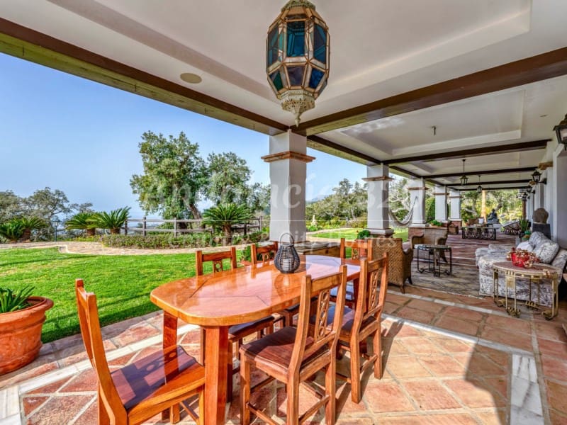 7 soveværelse Finca/Landehus til salg i Marbella med swimmingpool - € 7.975.000 (Ref: 8867062)