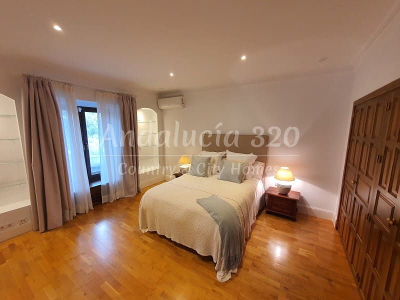 7 soveværelse Finca/Landehus til salg i Marbella med swimmingpool - € 7.975.000 (Ref: 8867062)