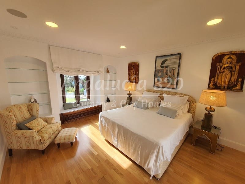 7 soveværelse Finca/Landehus til salg i Marbella med swimmingpool - € 7.975.000 (Ref: 8867062)