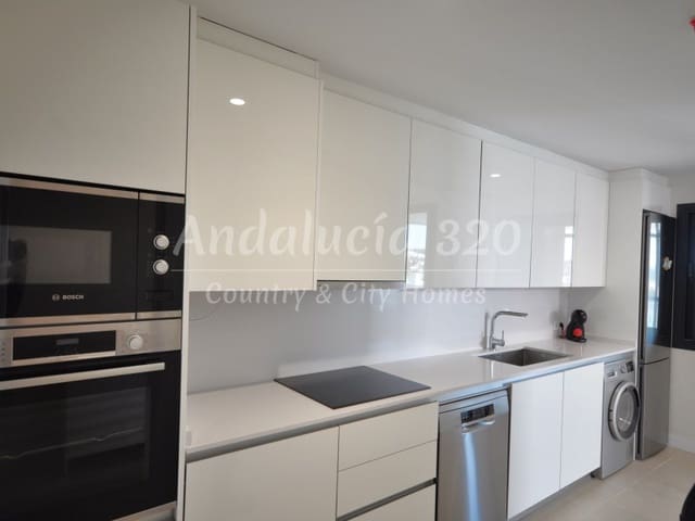 2 bedroom Apartment for rent in Málaga city with pool garage - € 2,000 (Ref: 9285555)