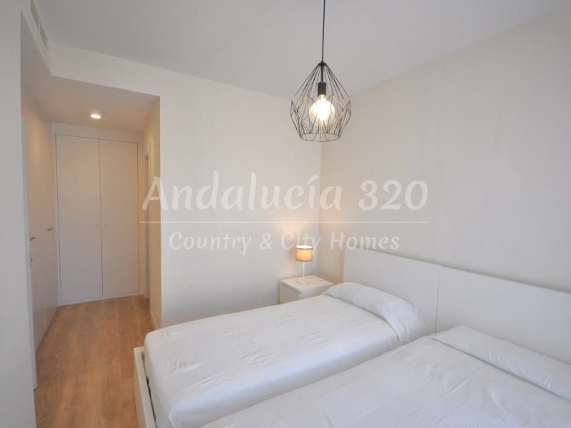 2 camera da letto Appartamento da affittare in Malaga citta con piscina garage - 2.000 € (Rif: 9285555)