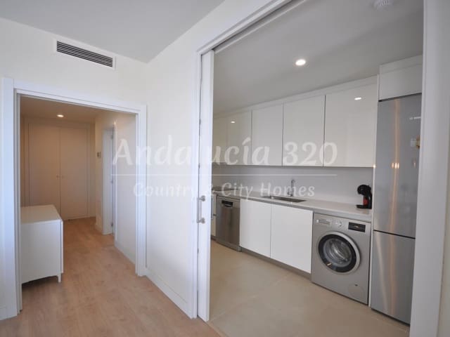 2 bedroom Apartment for rent in Málaga city with pool garage - € 2,000 (Ref: 9285555)
