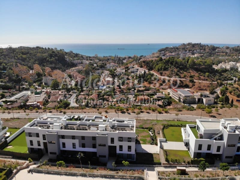 2 camera da letto Appartamento da affittare in Malaga citta con piscina garage - 2.000 € (Rif: 9285555)