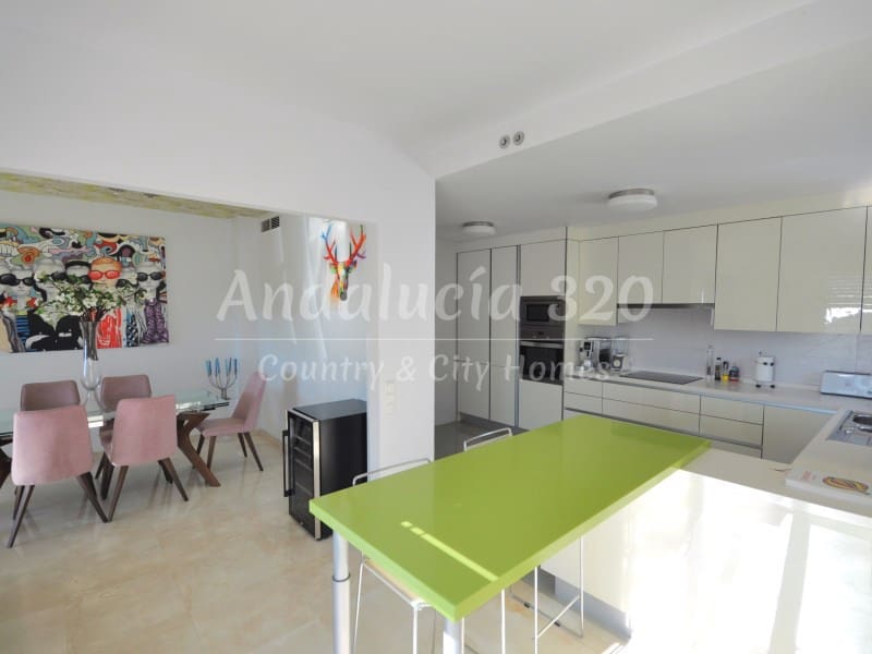 6 chambre Villa/Maison à vendre à Malaga ville avec piscine garage - 1 745 000 € (Ref: 9423899)