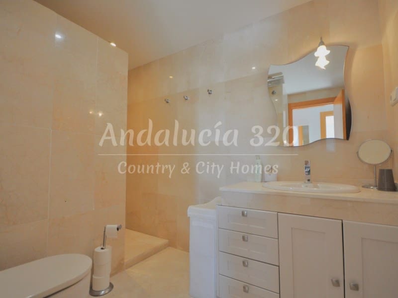 6 chambre Villa/Maison à vendre à Malaga ville avec piscine garage - 1 745 000 € (Ref: 9423899)