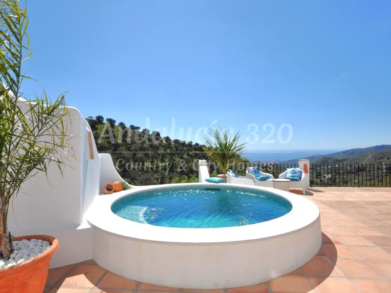 6 chambre Finca/Maison de Campagne à vendre à Almunecar avec piscine garage - 795 000 € (Ref: 9451095)