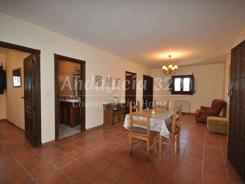 9 bedroom Finca/Country House for sale in Montefrio with pool garage - € 295,000 (Ref: 9489688)