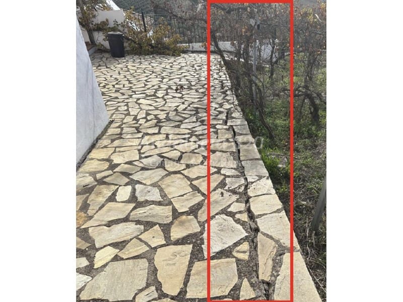 9 bedroom Finca/Country House for sale in Montefrio with pool garage - € 295,000 (Ref: 9489688)