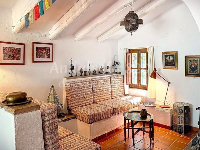 Finca/Casa Rural de 6 habitaciones en Riogordo en venta con piscina - 1.200.000 € (Ref: 9721557)