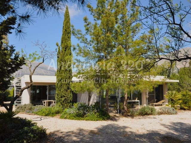 6 slaapkamer Finca/Landhuis te koop in Riogordo met zwembad - € 1.200.000 (Ref: 9721557)