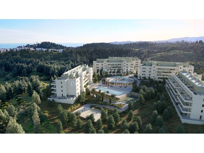 Apartament na sprzedaż w Mijas z basenem garażem - 332 000 € (Ref: 9751886)