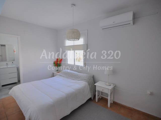 4 Zimmer Villa zu vermieten in Rincón de la Victoria mit Pool Garage - 1.900 € (Ref: 9755561)