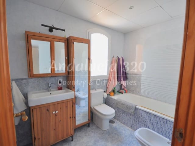 4 camera da letto Villa da affittare in Rincón de la Victoria con piscina garage - 1.850 € (Rif: 9912809)