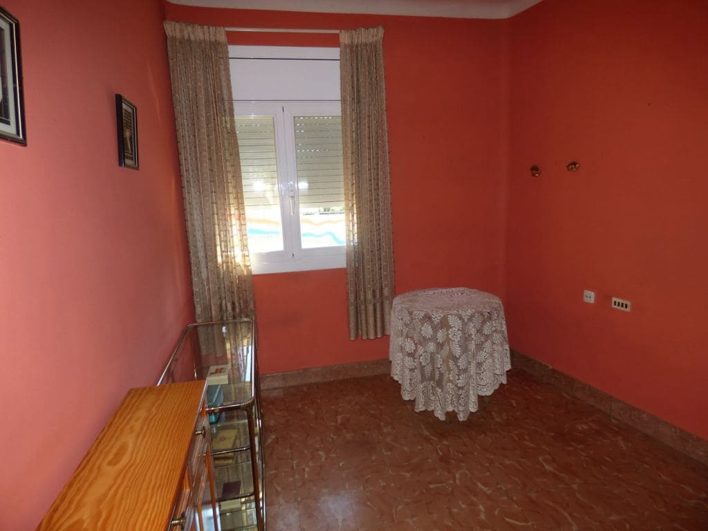 Kommersiell til salgs i Santpedor - € 900 000 (Ref: 9552700)