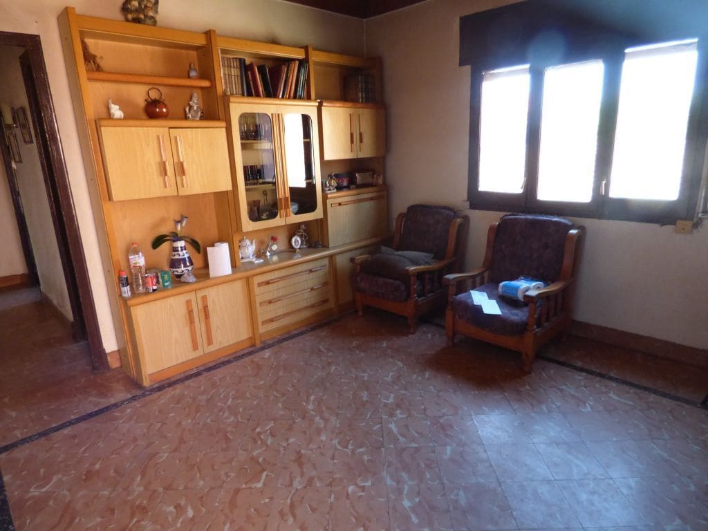 Kommersiell til salgs i Santpedor - € 900 000 (Ref: 9552700)