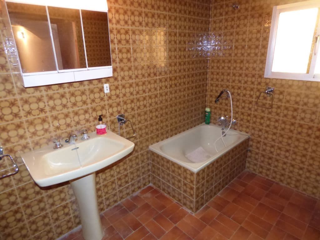 Kommersiell til salgs i Santpedor - € 900 000 (Ref: 9552700)