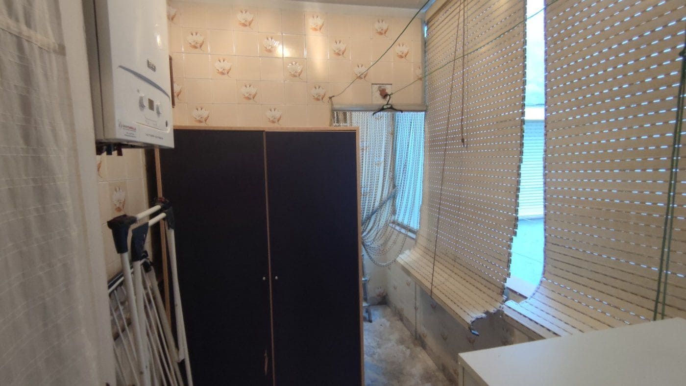 4 slaapkamer Flat te koop in Manresa met garage - € 136.000 (Ref: 9552703)