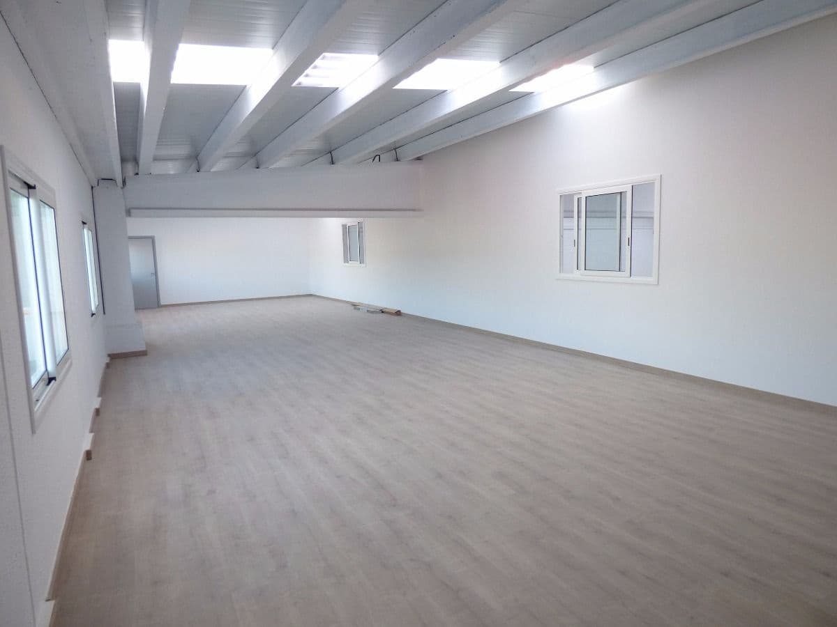 Kommersiell til salgs i Sant Vicenc de Castellet - € 470 000 (Ref: 9552706)