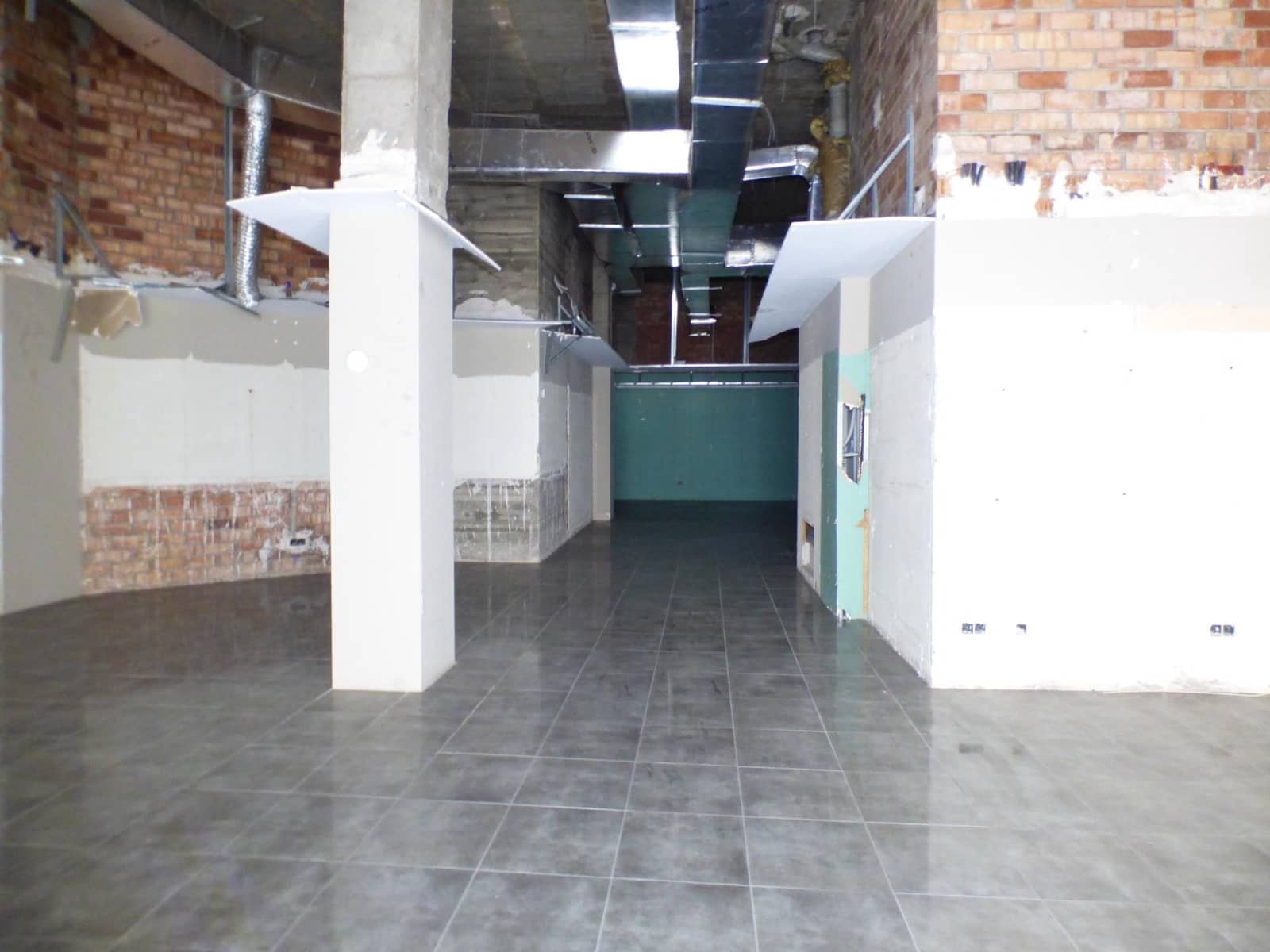 Gewerbe zu vermieten in Manresa - 990 € (Ref: 9552711)