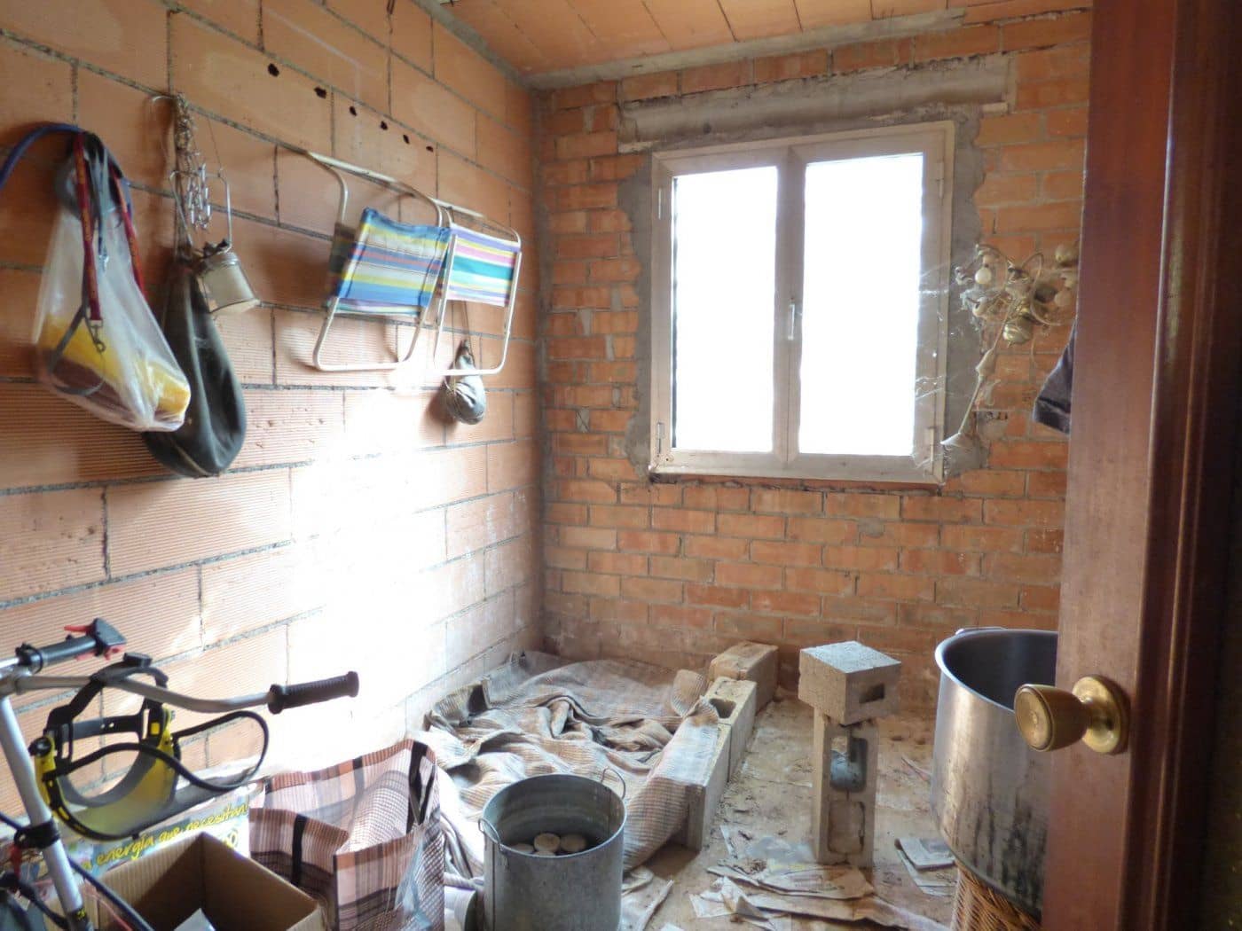 Finca/Maison de Campagne à vendre à Manresa - 96 000 € (Ref: 9552712)