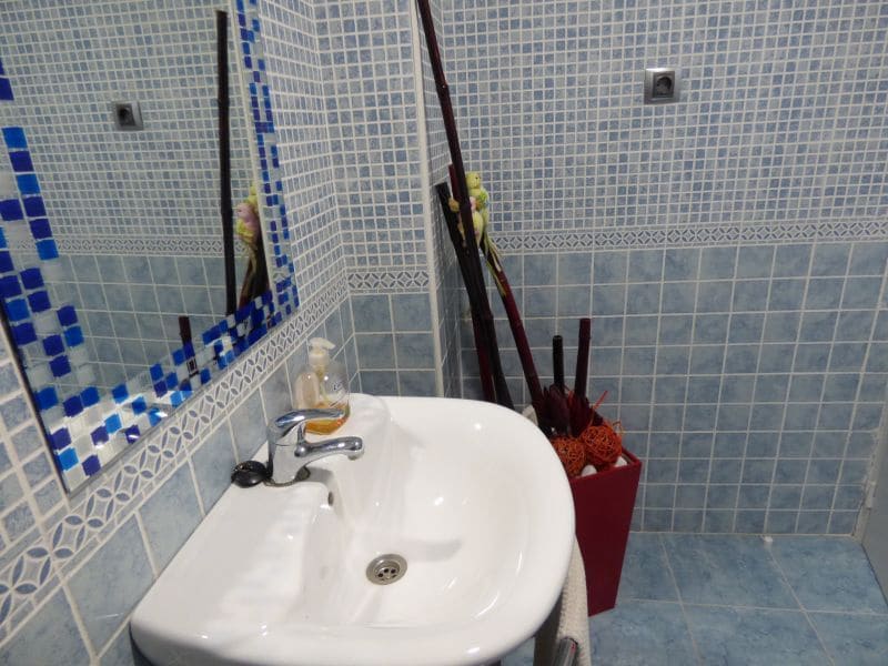 Erhverv til leje i Manresa - € 550 (Ref: 9552713)