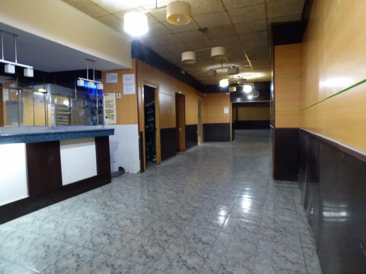 Comercial para venda em Manresa - 159 000 € (Ref: 9552715)