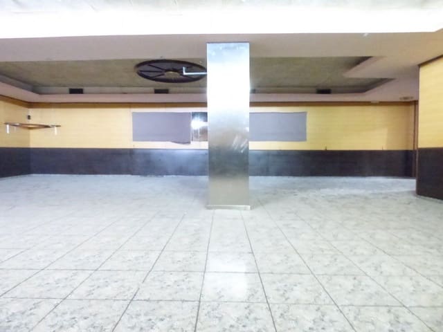 Comercial para venda em Manresa - 159 000 € (Ref: 9552715)