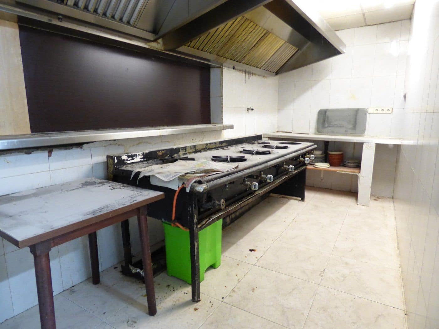 Comercial para venda em Manresa - 159 000 € (Ref: 9552715)