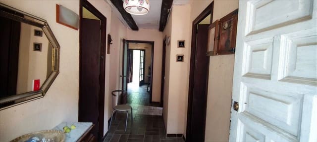 3 chambre Finca/Maison de Campagne à vendre à Sant Mateu de Bages avec piscine garage - 117 000 € (Ref: 9552716)