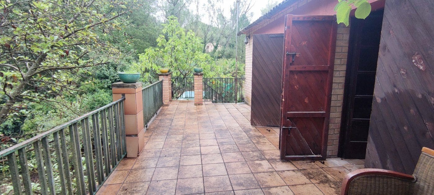 3 chambre Finca/Maison de Campagne à vendre à Sant Mateu de Bages avec piscine garage - 117 000 € (Ref: 9552716)