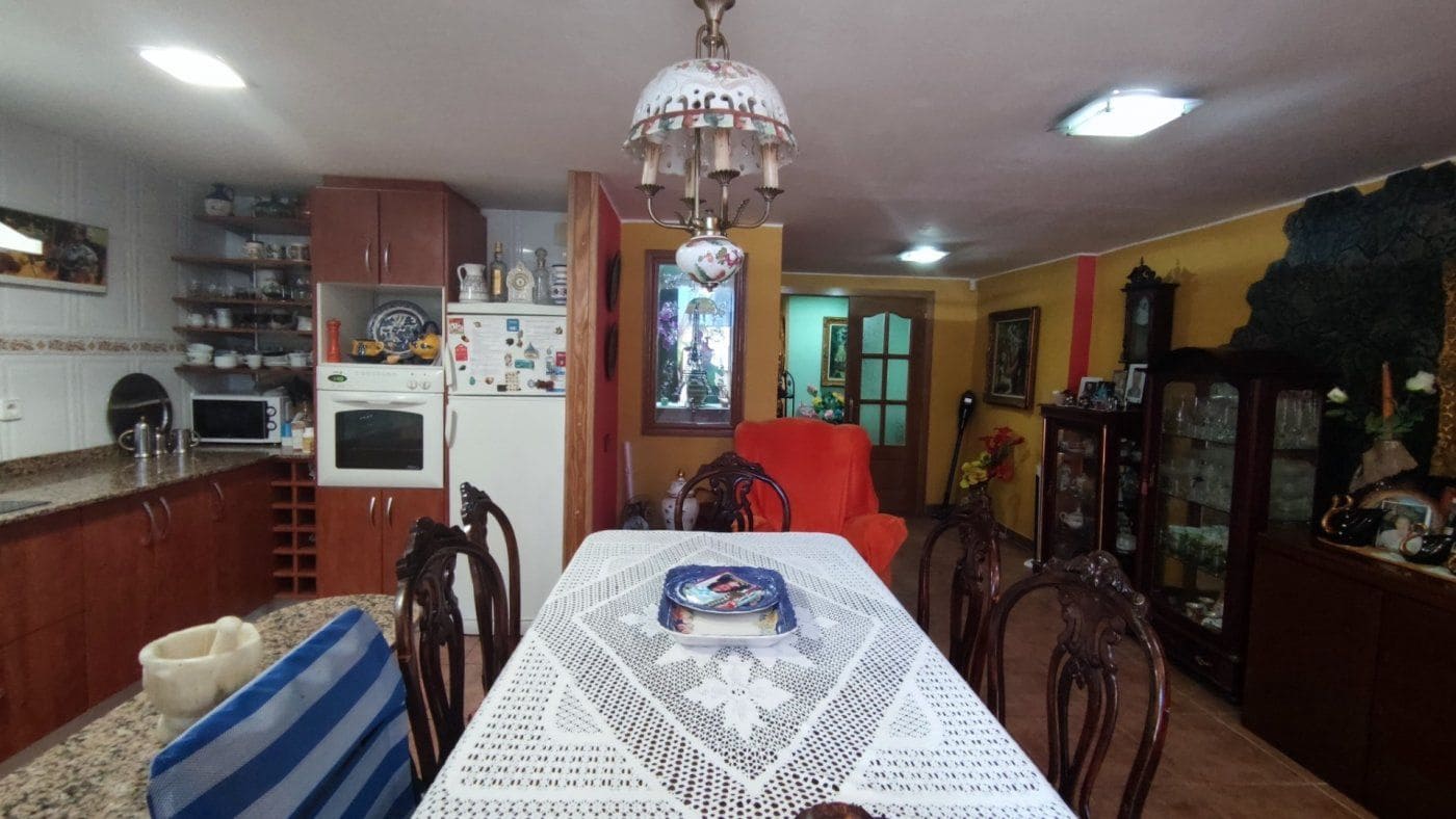 4 soverom Hus til salgs i Manresa med garasje - € 260 000 (Ref: 9552717)